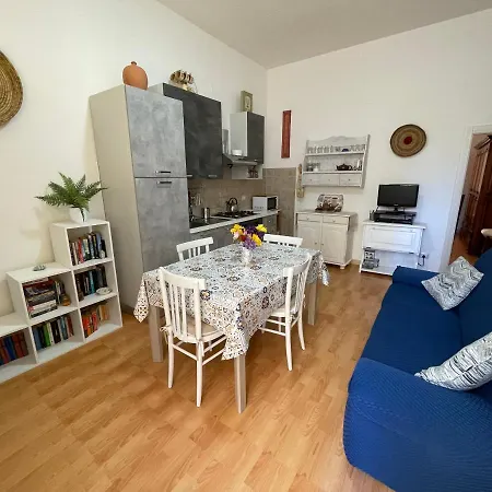 Flowered House With Garden * Αλγκέρο