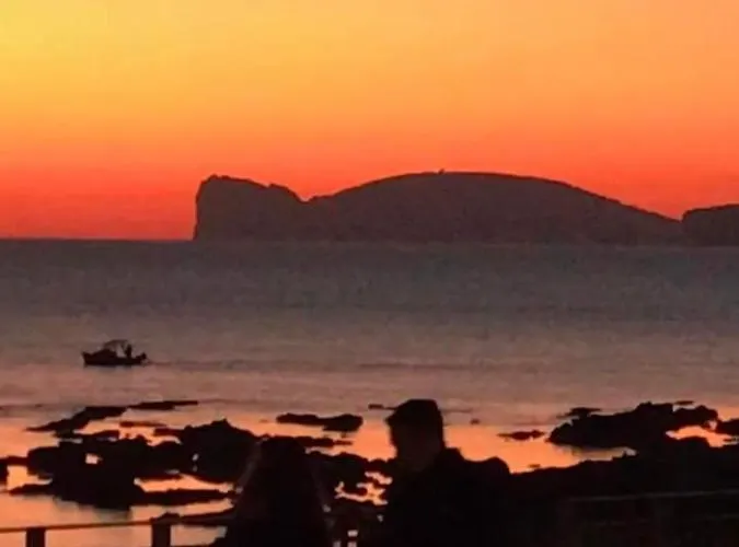 Flowered House With Garden Daire *